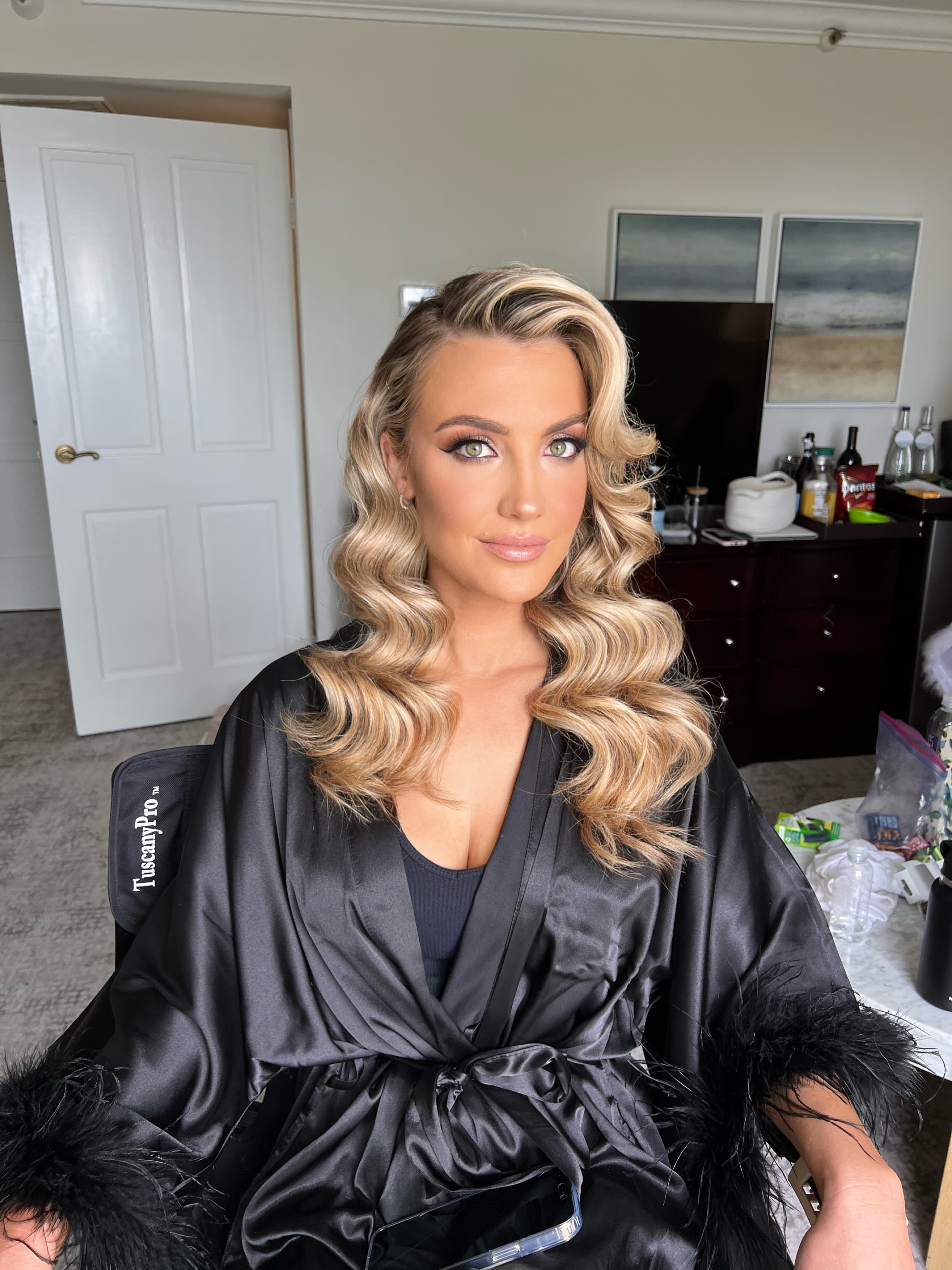 Soft glam bridal makeup — lash focus (IMG_3878)